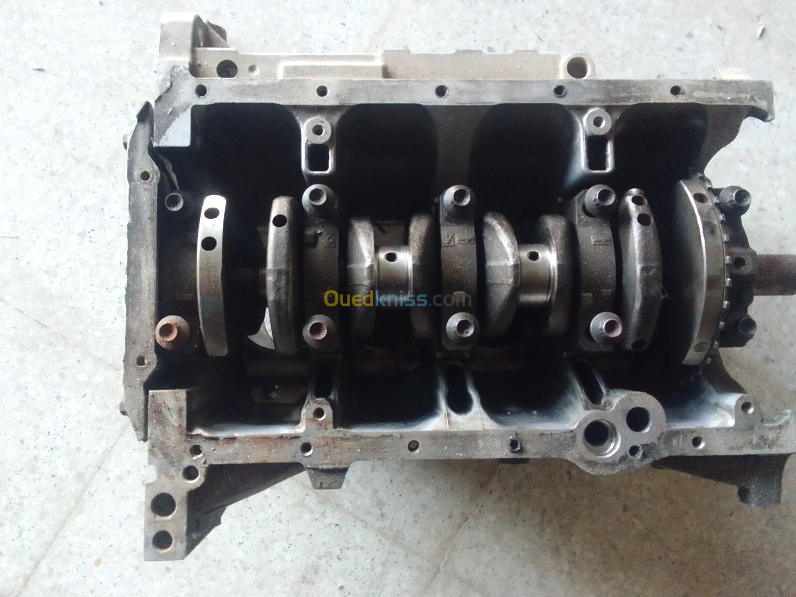 Vente bloc moteur complet  ertiga Suzuki 