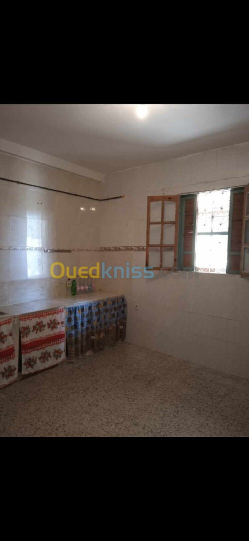 Location Niveau De Villa F3 Boumerdès Ouled hedadj