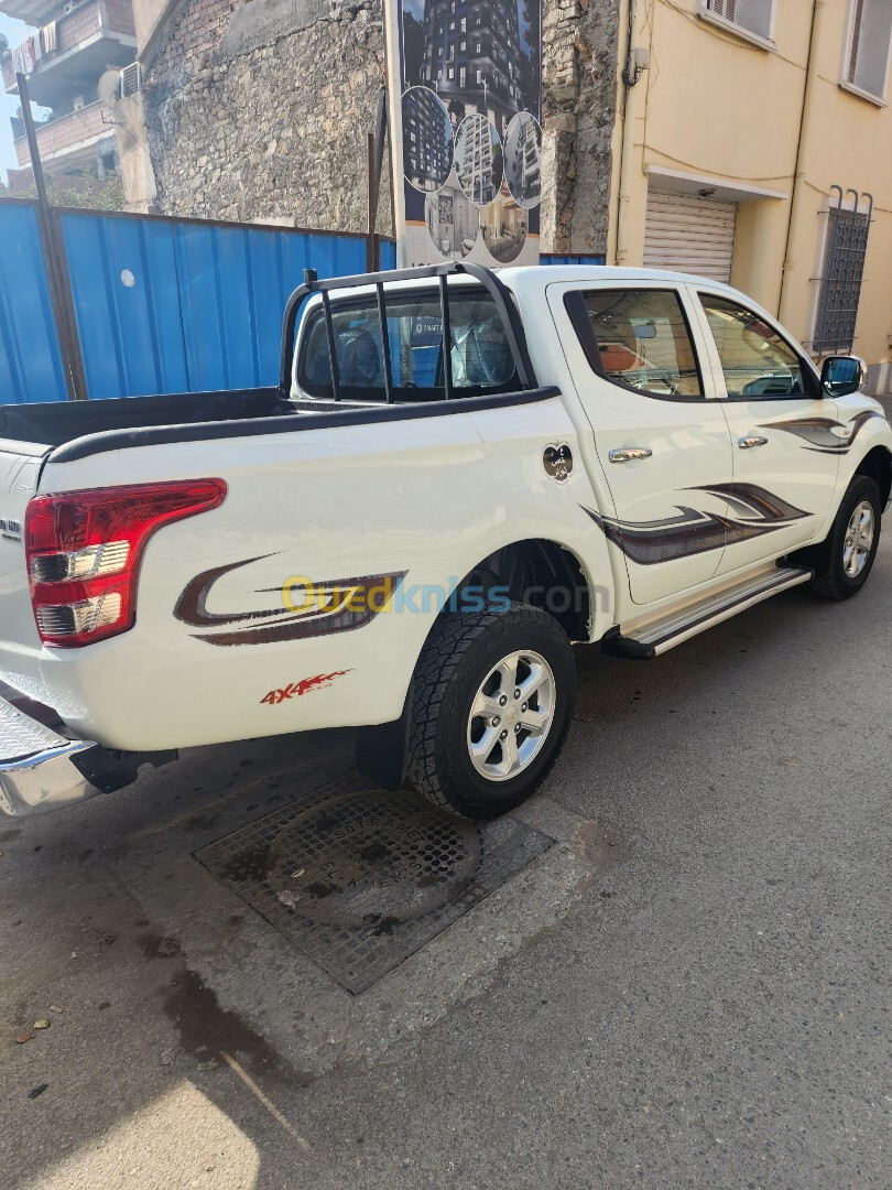 Mitsubishi L200 2017 Doube cabine Evolution