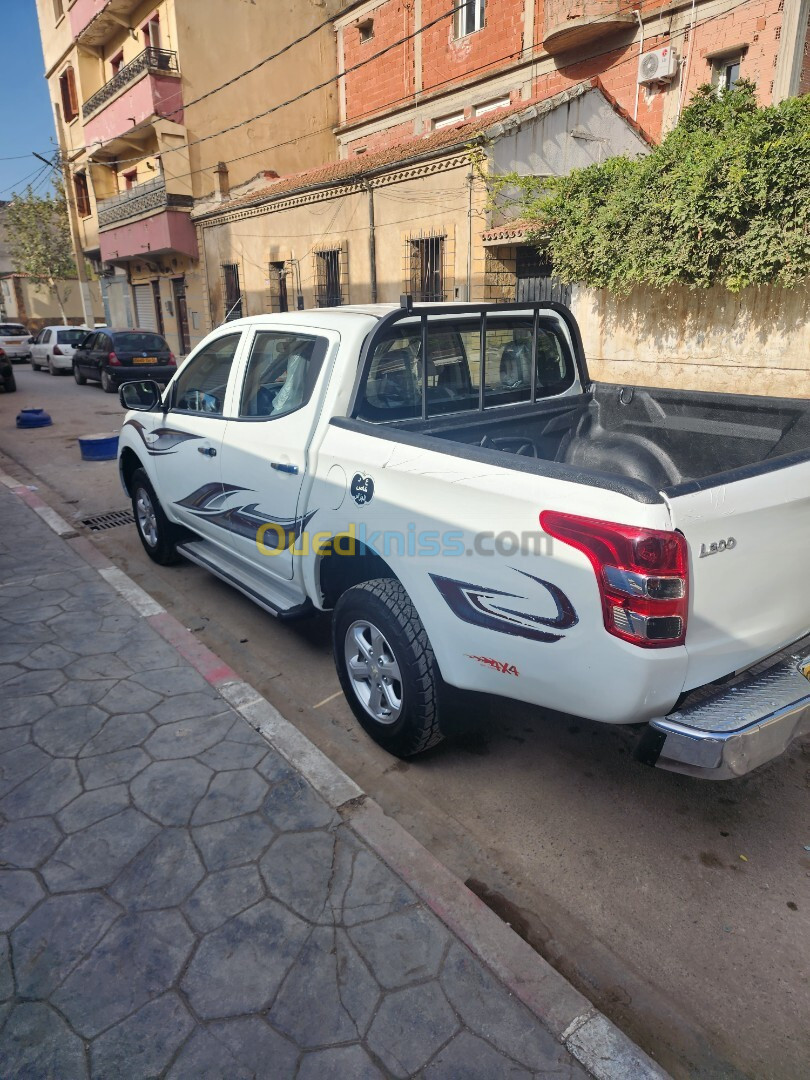 Mitsubishi L200 2017 Doube cabine Evolution