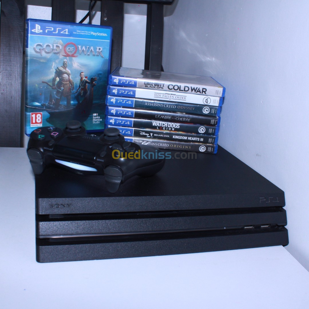 PS4 Pro 4K + 2 CD offert