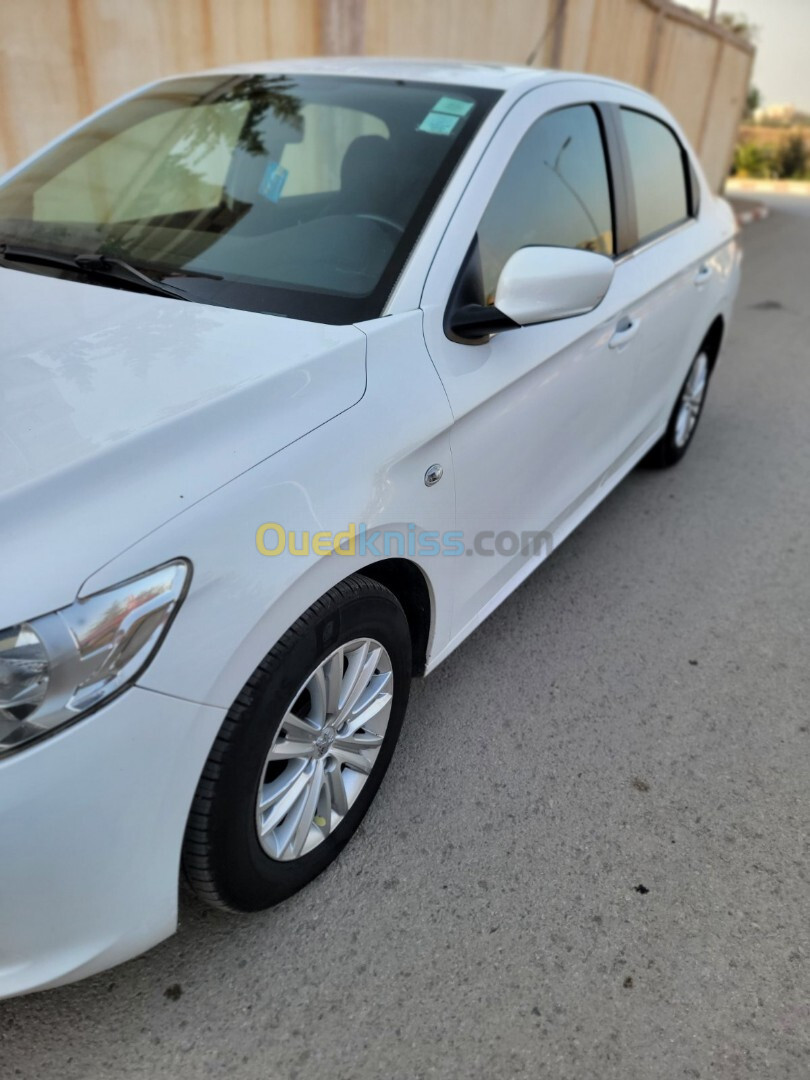 Peugeot 301 2014 Allure