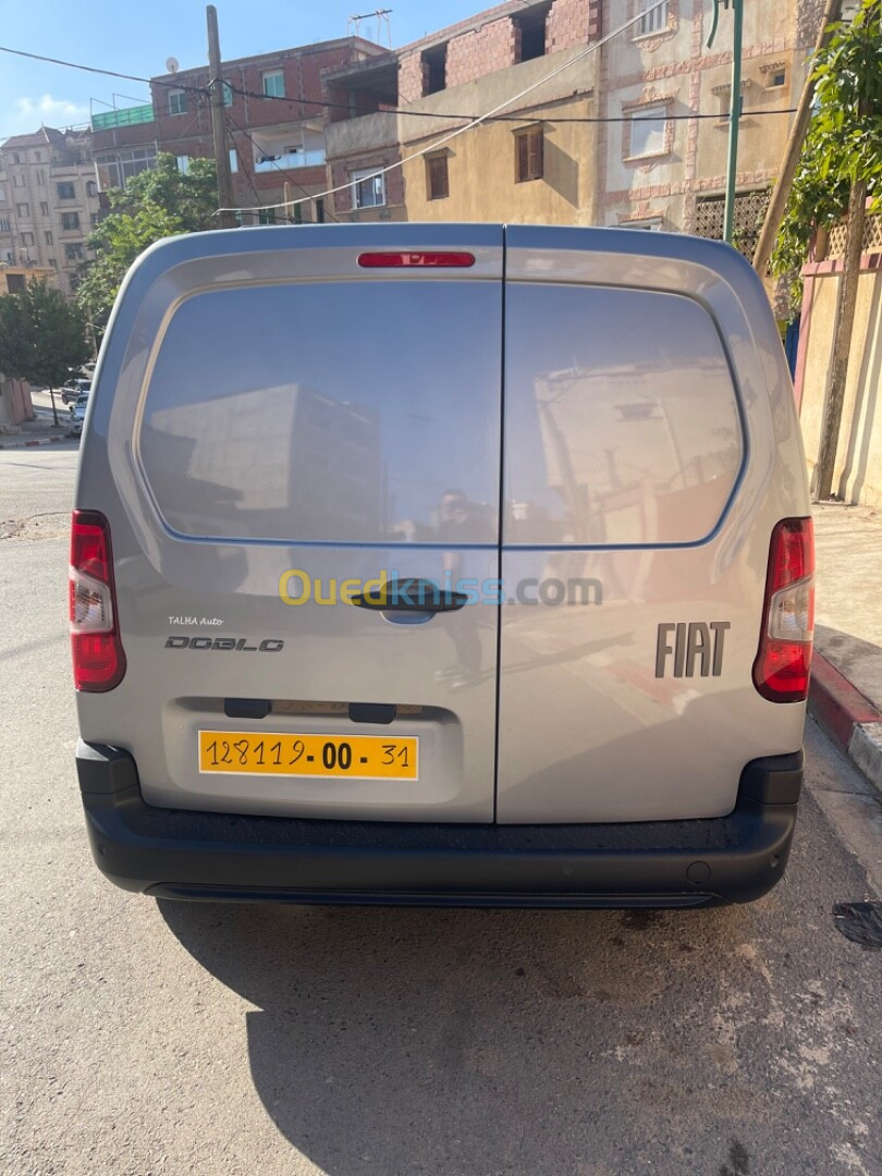 Fiat Professional Doblo 2024 Professionnel