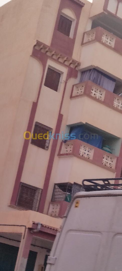 Vente Appartement F3 Djelfa Ain oussara