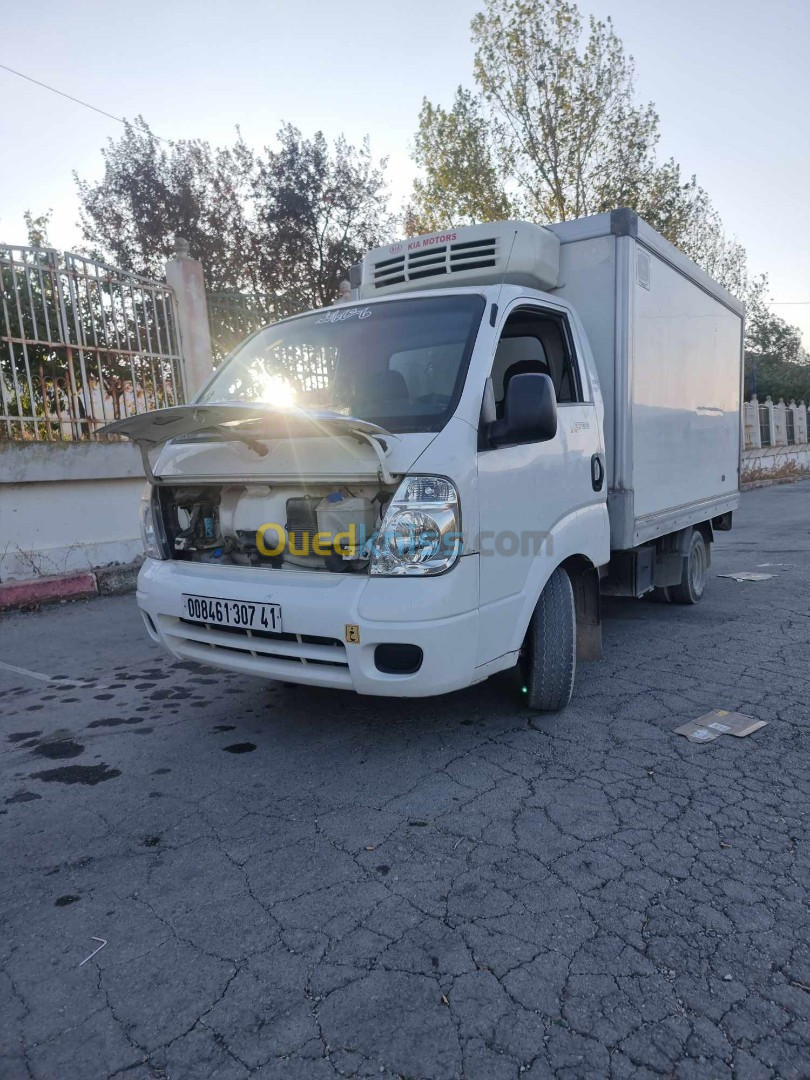 Kia K 2700 frigo 2007