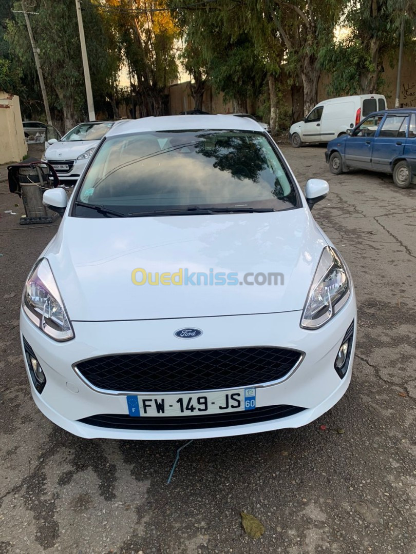 Ford Fiesta 2021 EcoBoost