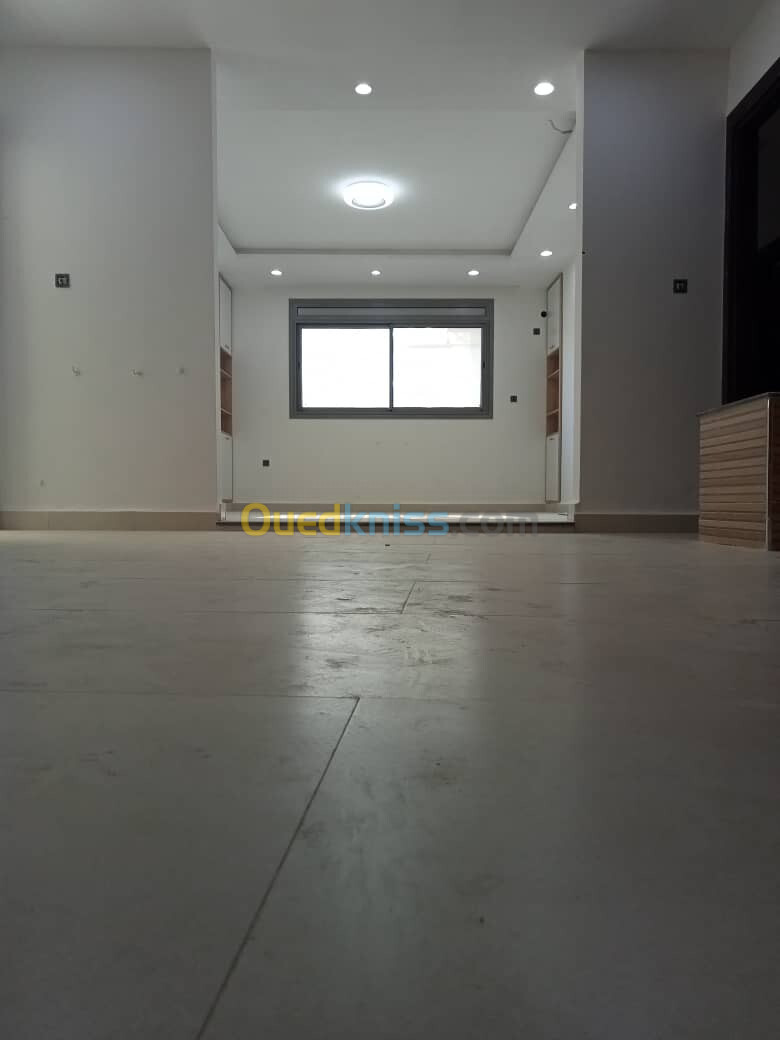 Vente Appartement F2 Alger Bordj el kiffan