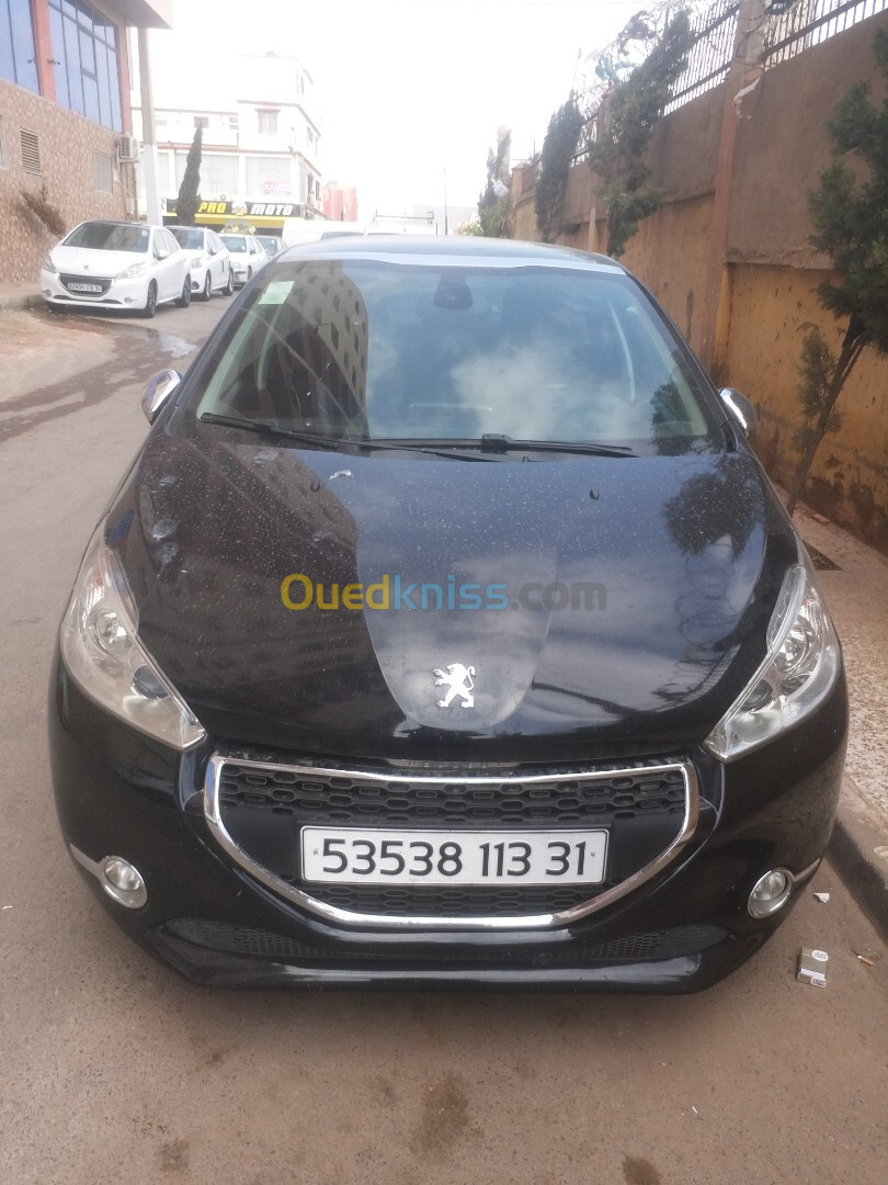 Peugeot 208 2013 Allure