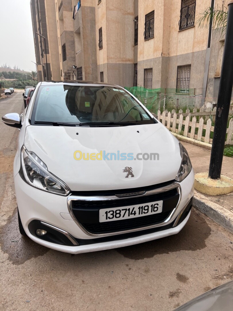 Peugeot 208 2019 208