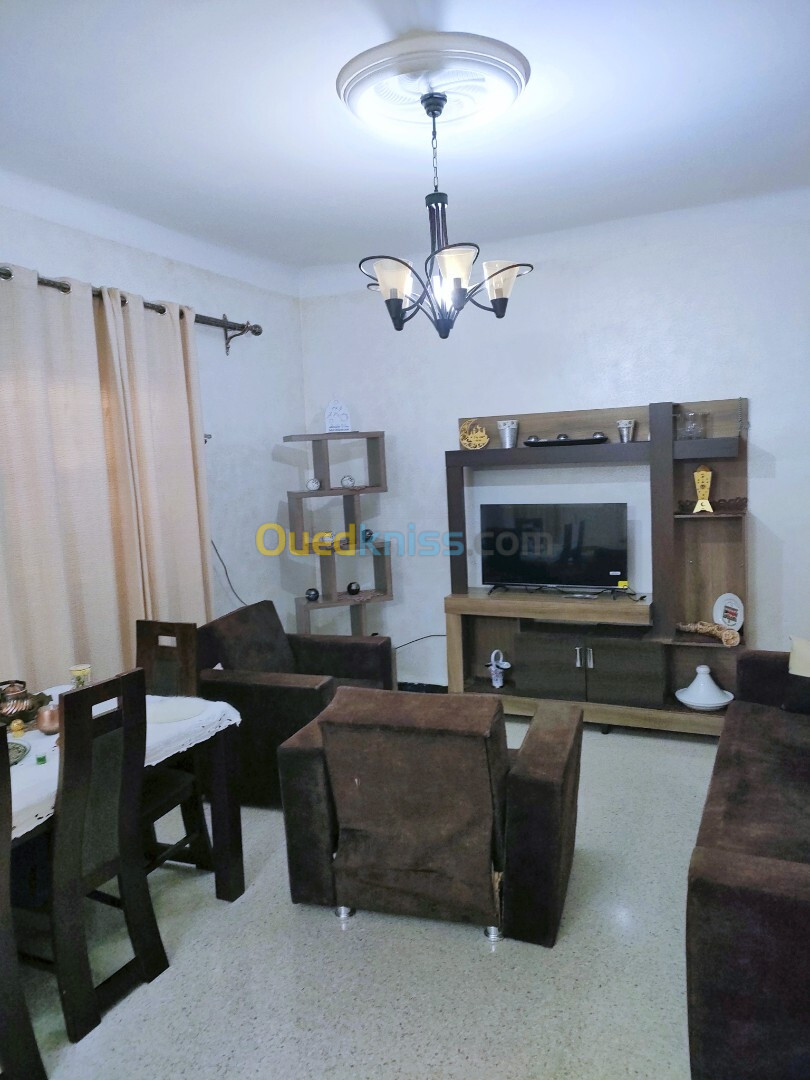 Vente Appartement F4 Skikda Ramdane djamel