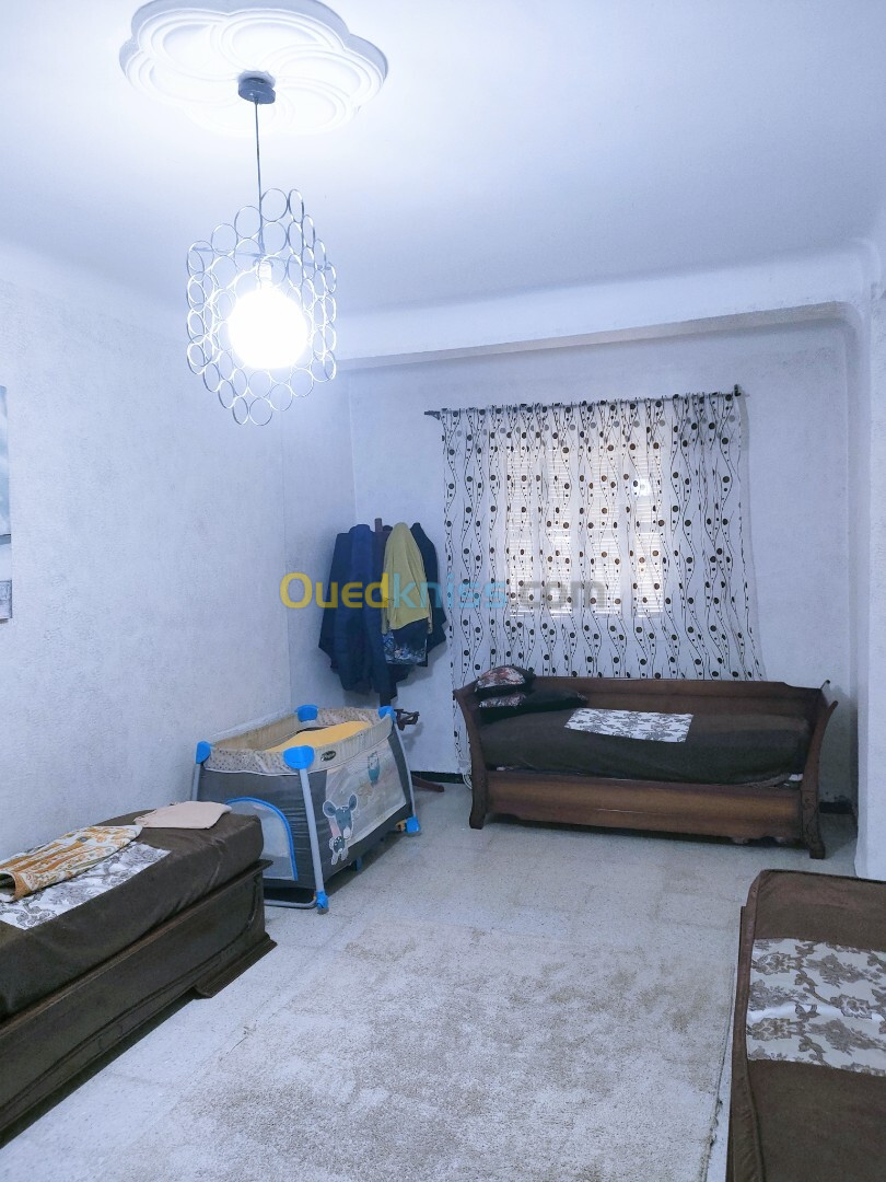 Vente Appartement F4 Skikda Ramdane djamel