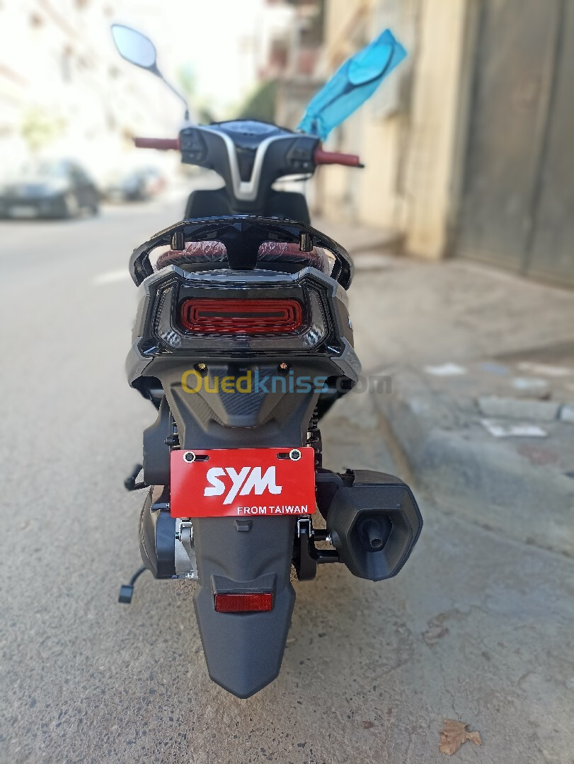 Sym Fnx bt 2024