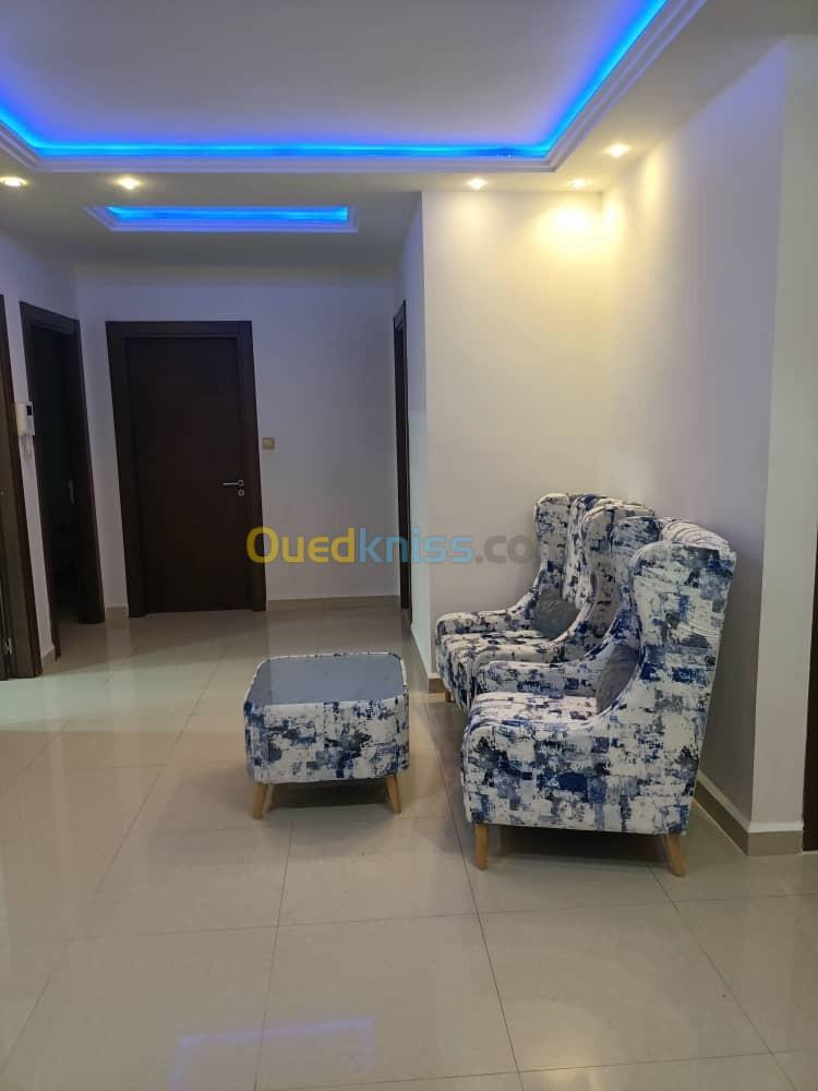 Location vacances Appartement F3 Alger Souidania