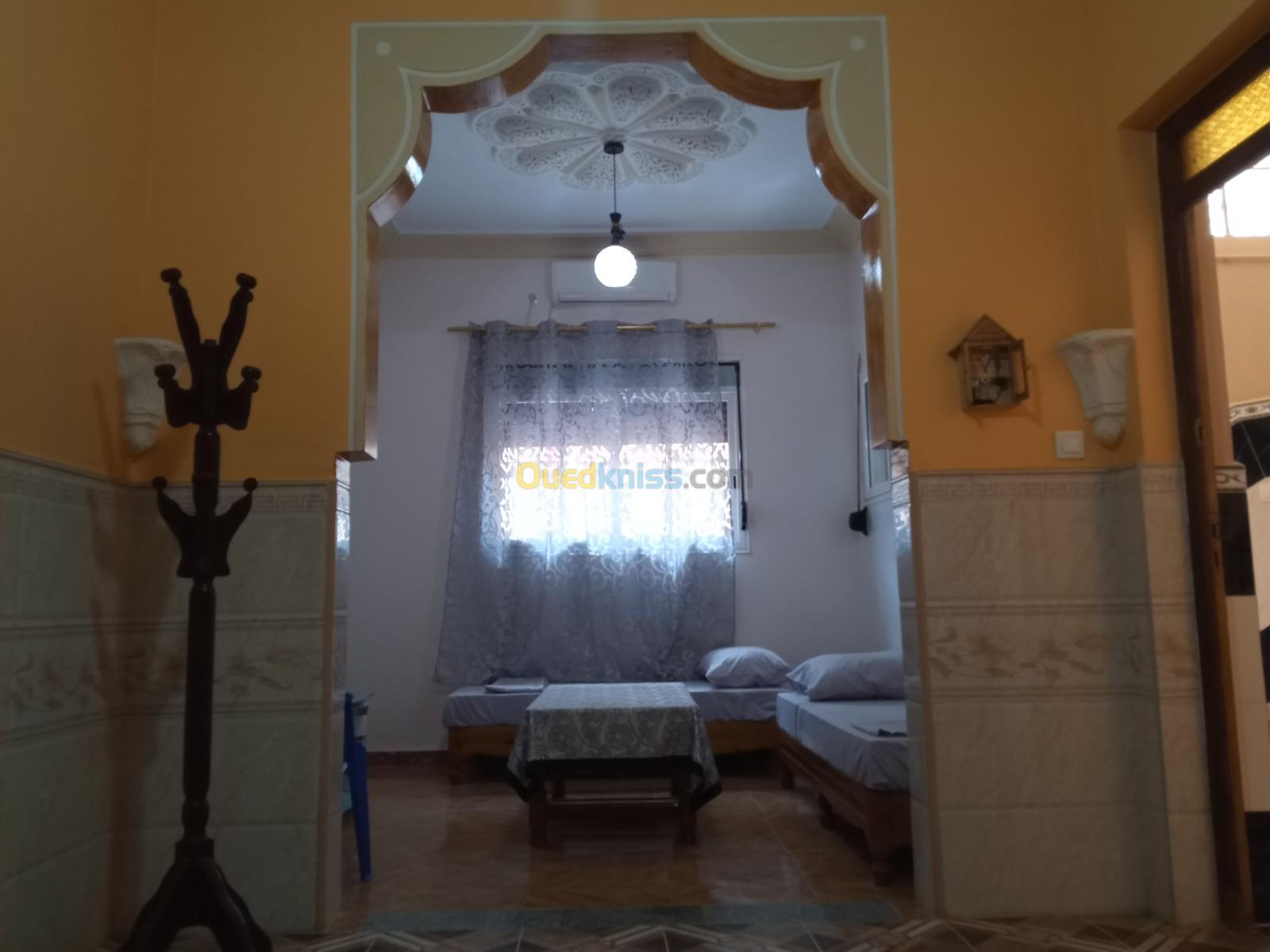 Location vacances Niveau De Villa F2 Tlemcen Marsa ben mhidi