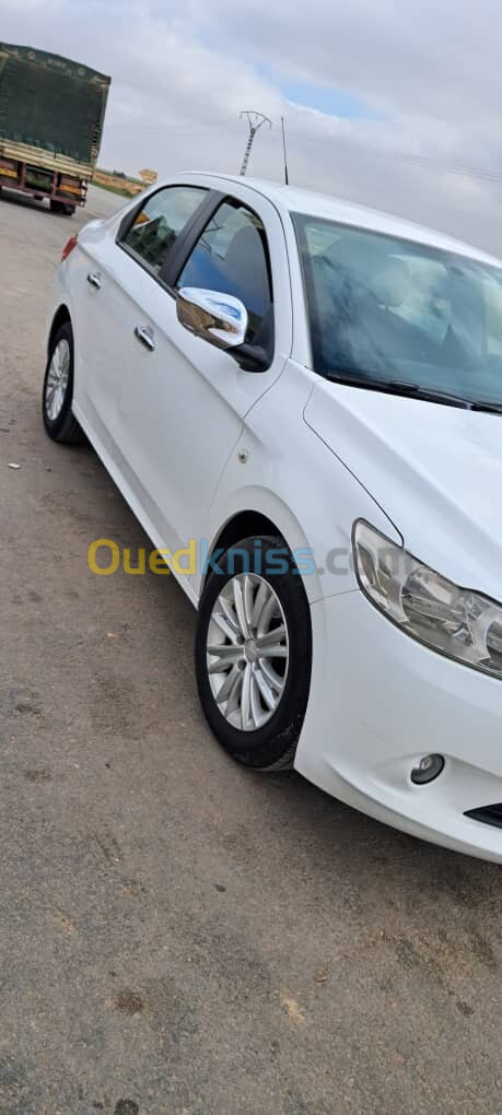 Peugeot 301 2014 Allure