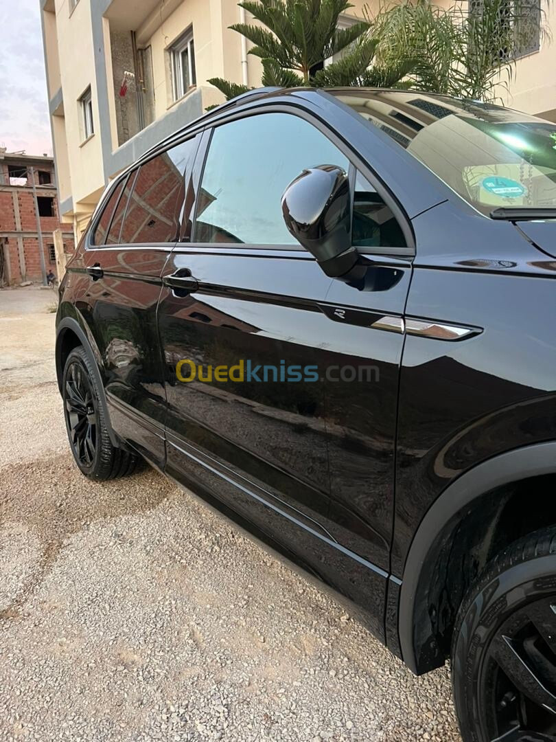 Volkswagen Tigouan 2024 R-line black black full options