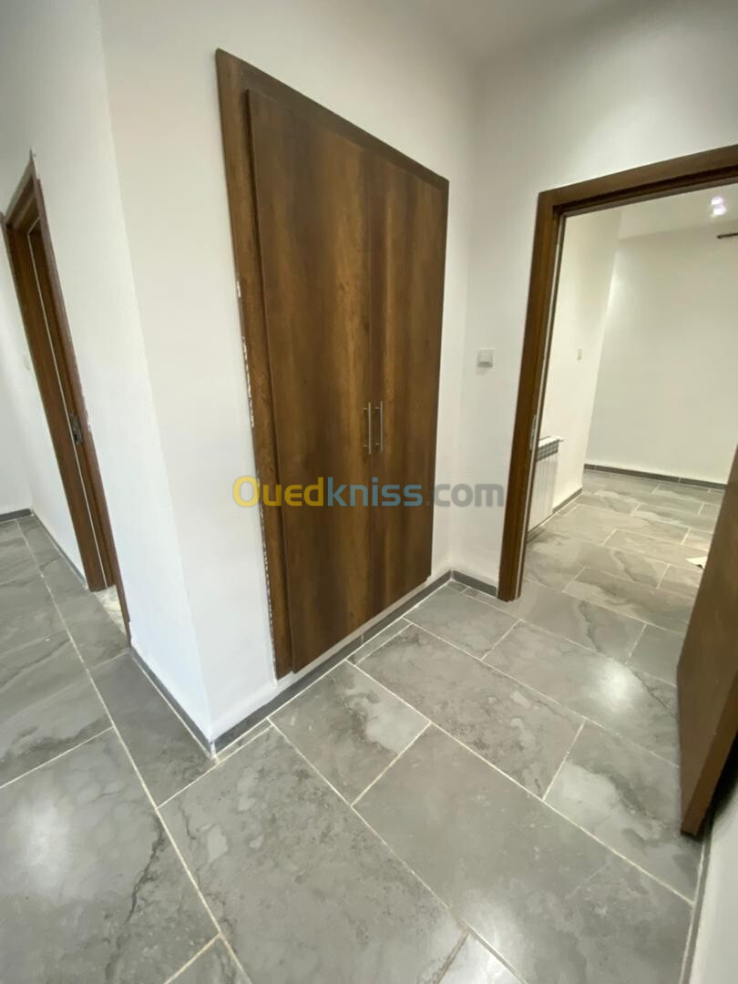 Location Appartement F3 Alger Hydra