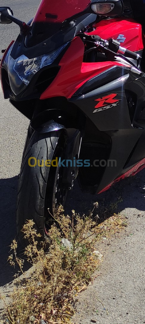 Suzuki Suzuki gsxr 1000 L5 2015