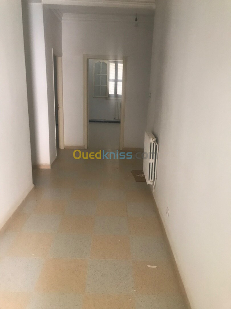 Location Niveau De Villa F5 Alger Ain naadja