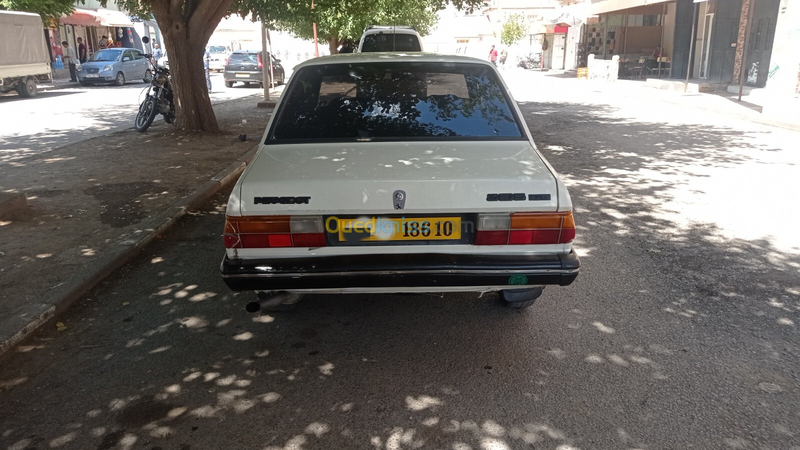 Peugeot 305 1986 305