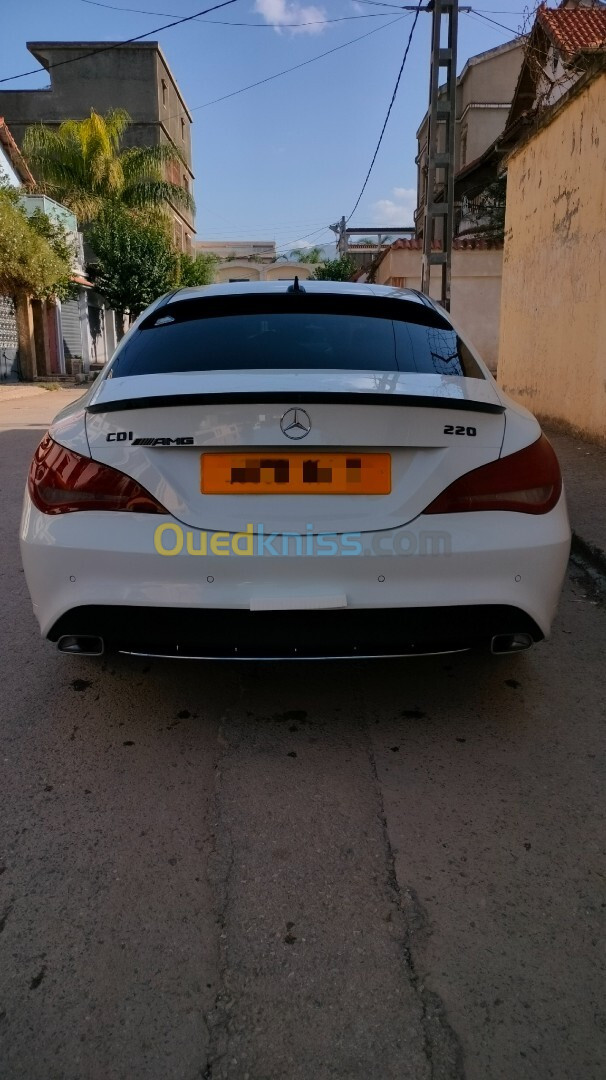 Mercedes CLA 2014 Coupé Exclusif + AMG 