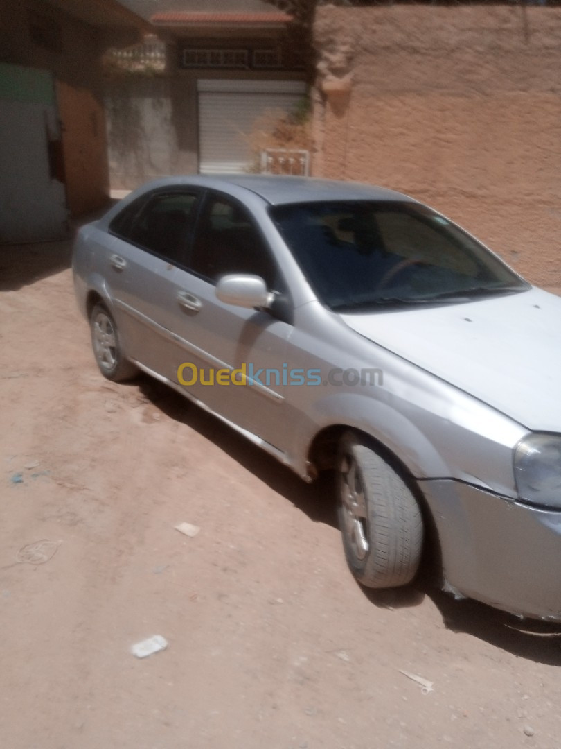 Chevrolet Optra 4 portes 2005 Optra 4 portes