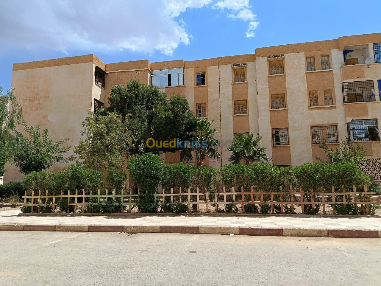 Location Appartement F4 Batna Batna