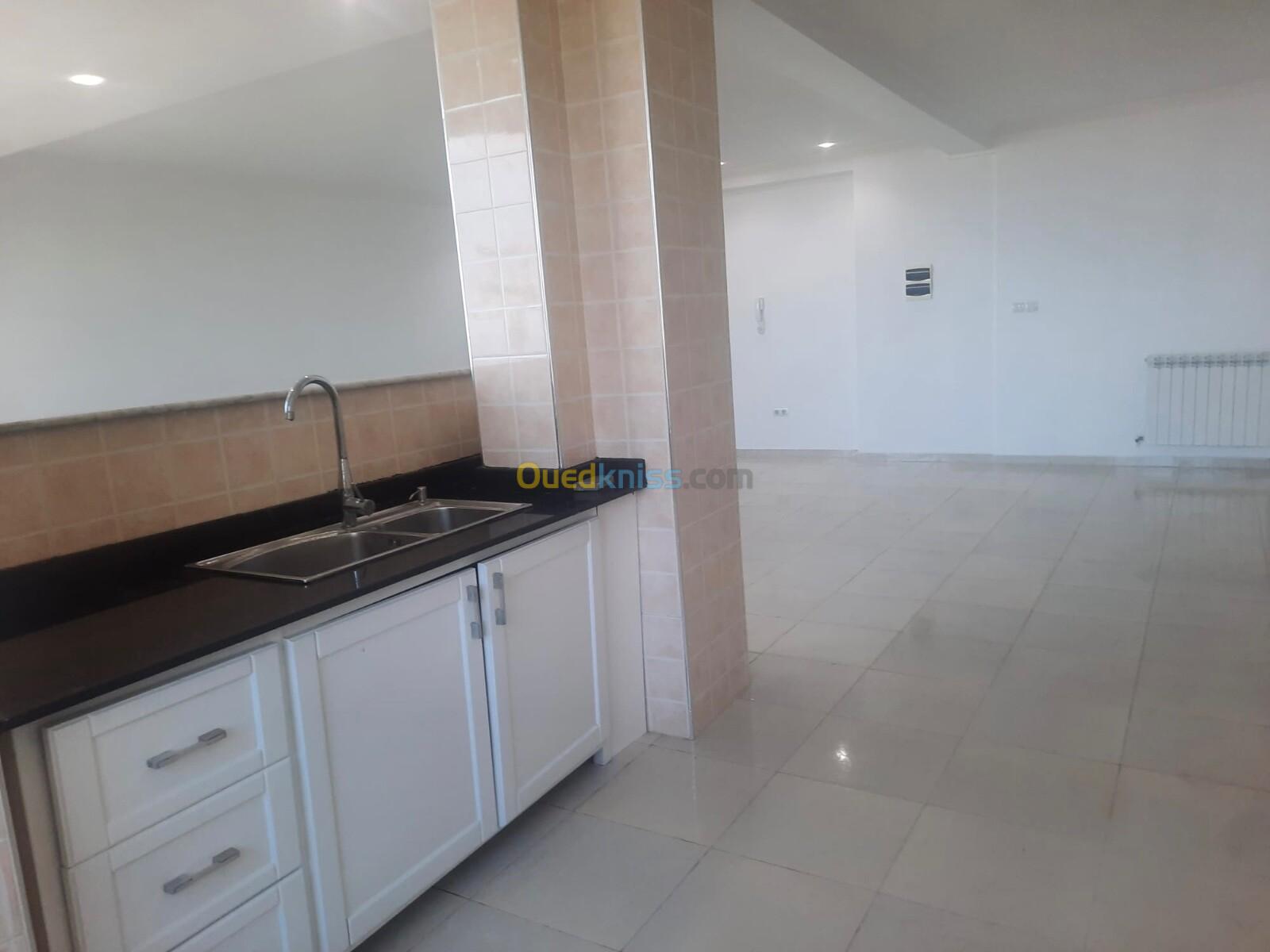 Location Appartement F3 Alger Bouzareah