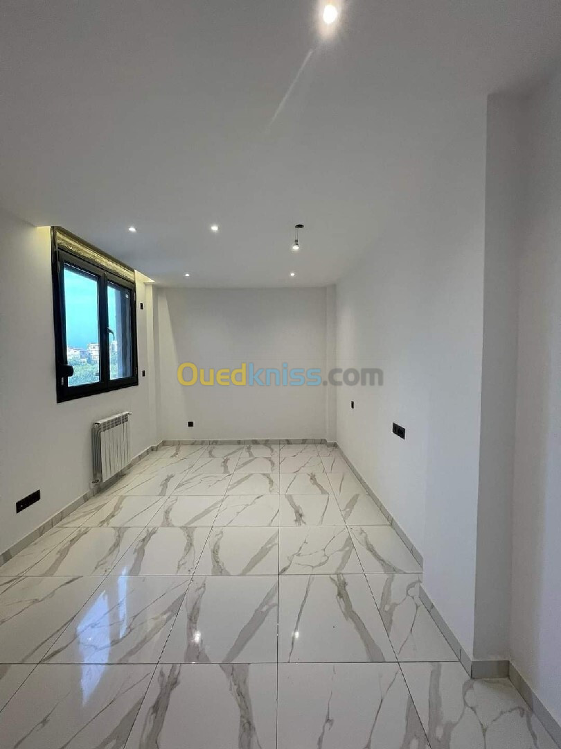 Vente Appartement F2 Alger Bordj el bahri