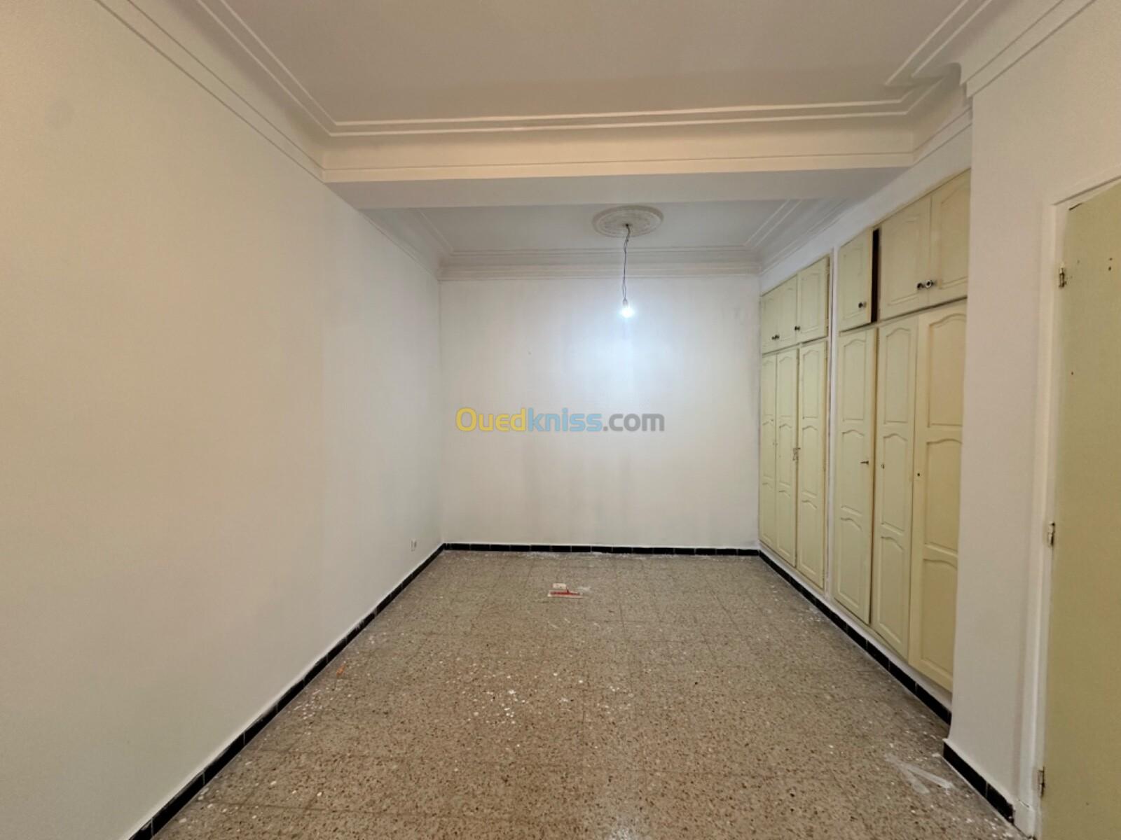 Location Niveau De Villa F3 Alger Hydra