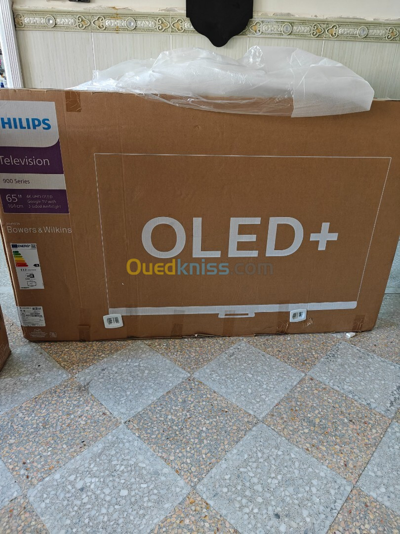 Tv Philips oled+ 65 pouce