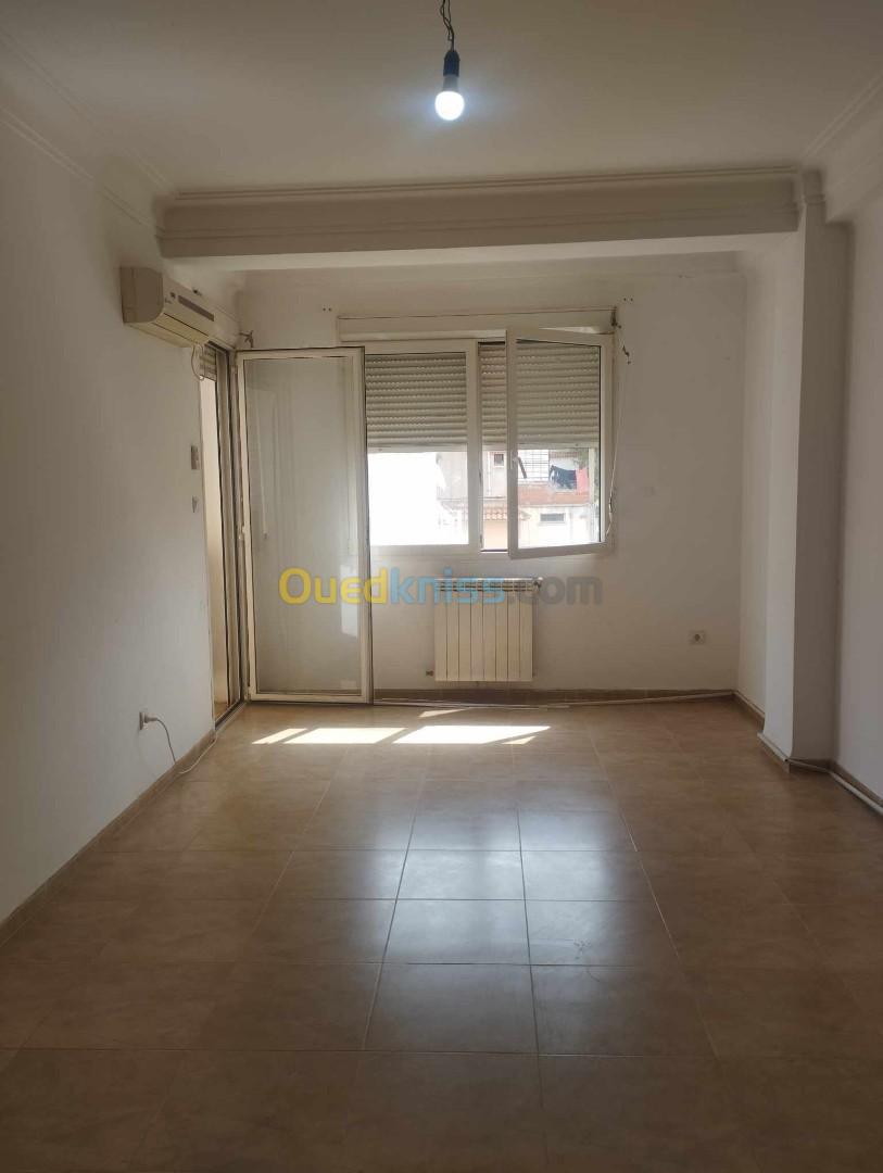 Location Appartement F4 Alger Dely brahim