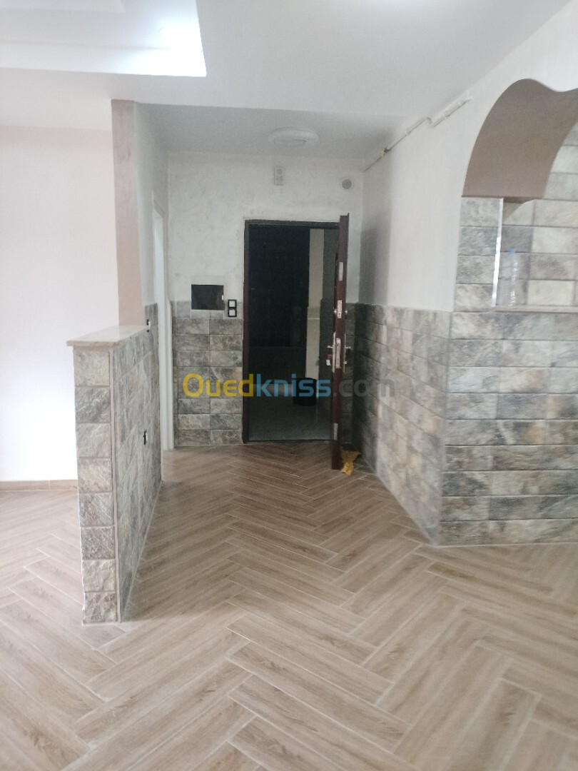 Vente Appartement F3 Alger Bordj el bahri