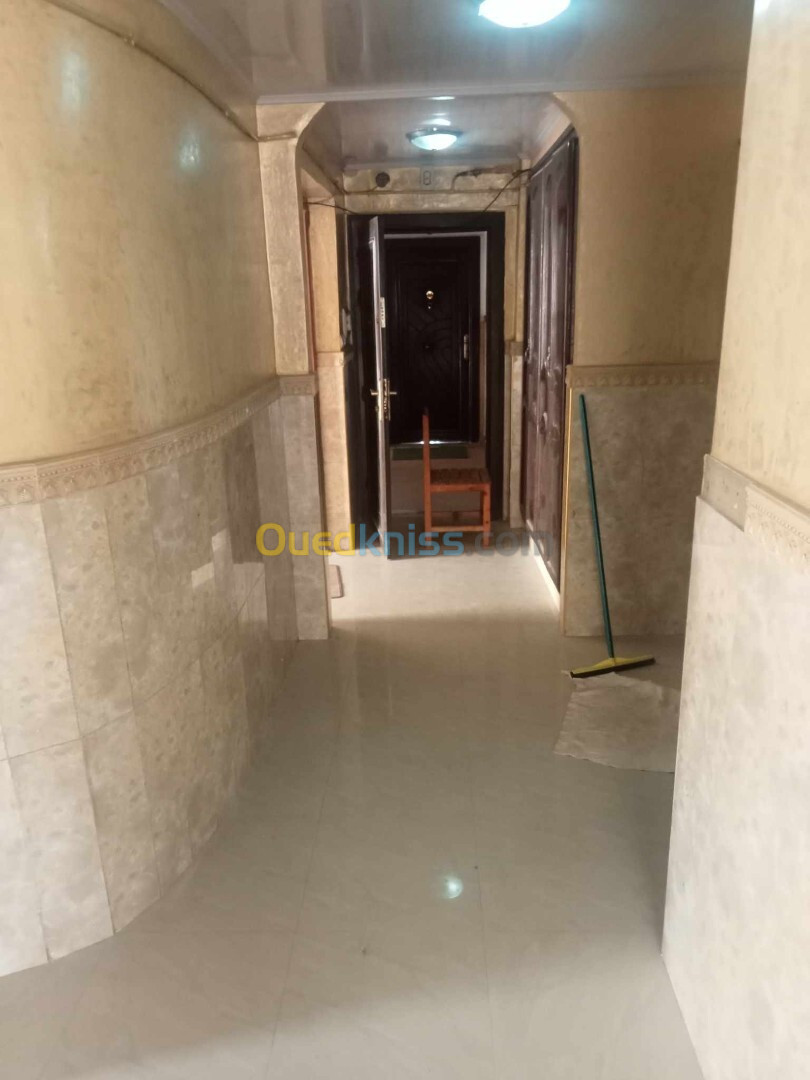 Location Appartement F3 Alger Bordj el bahri