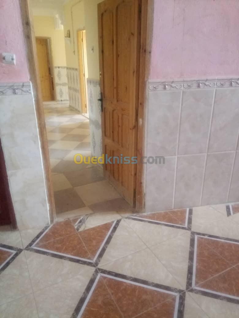 Location Appartement F3 Jijel Kaous