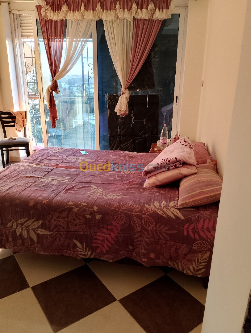 Location Appartement F3 Alger Bouzareah