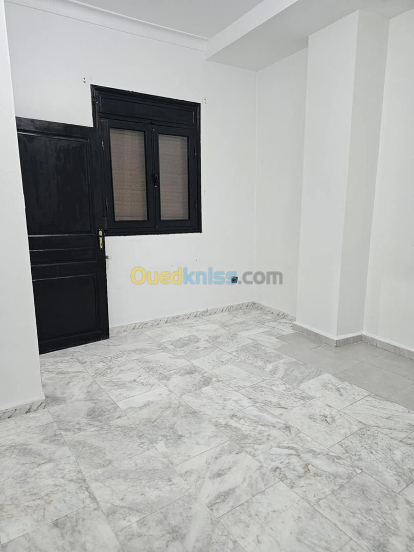 Location Appartement F3 Alger Baba hassen