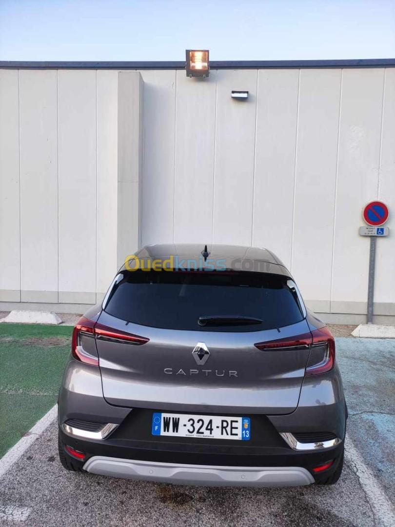 Renault CAPTUR 2023 