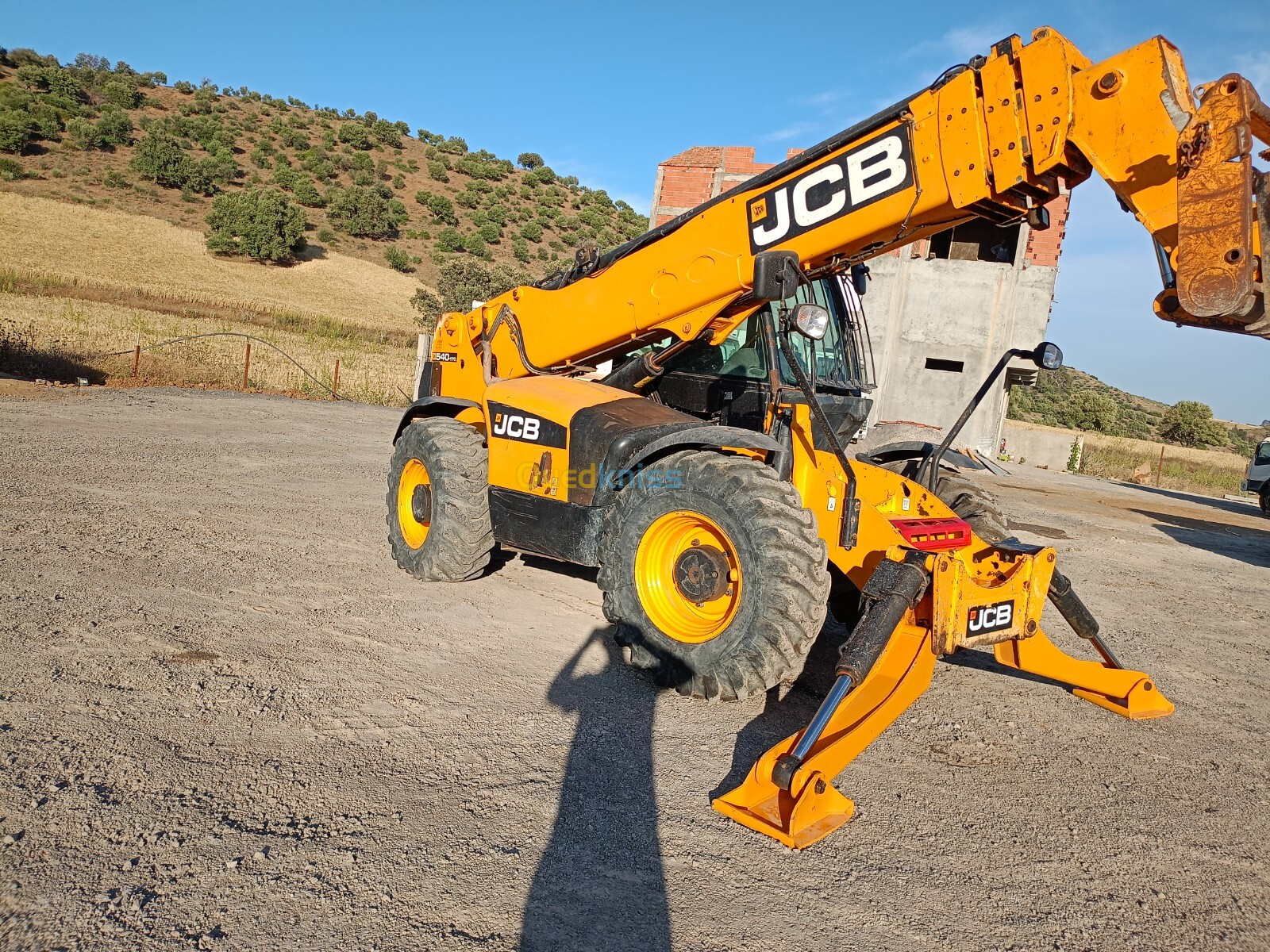 JCB Klark 2017