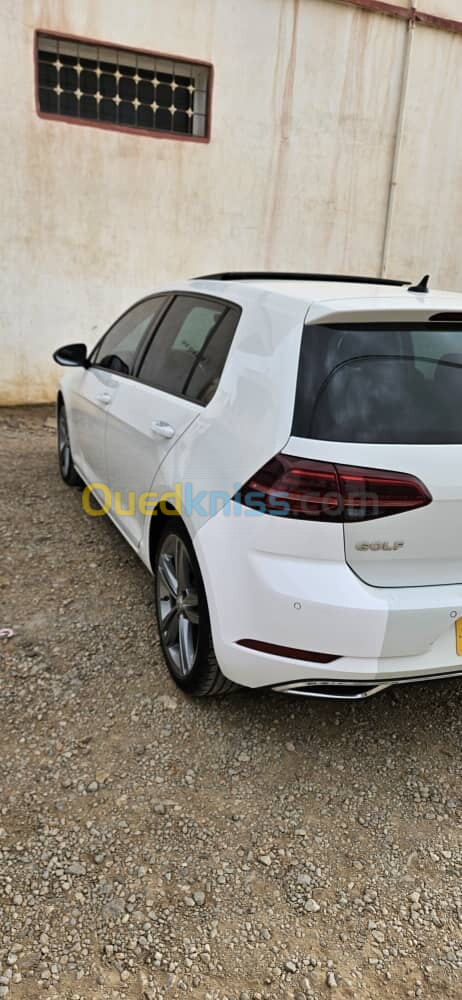 Volkswagen Golf 7 2019 Carat