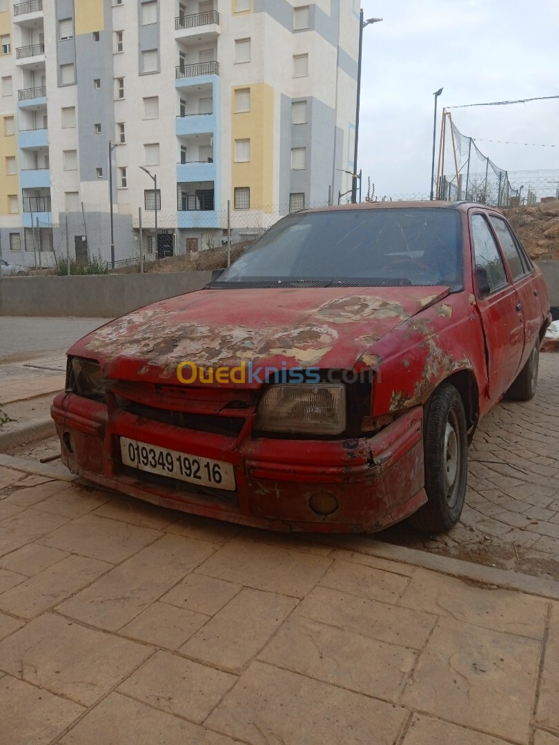 Daewoo Racer 1992 Racer