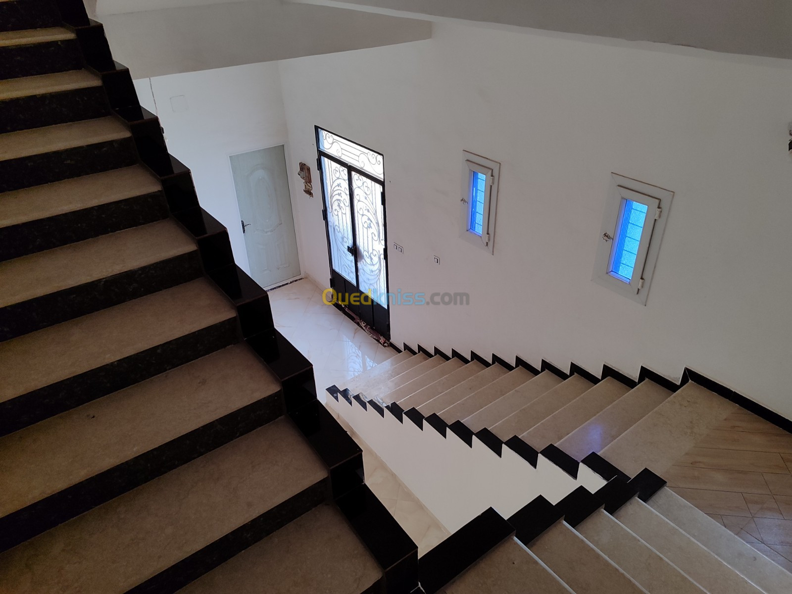 Vente Villa Tiaret Dahmouni