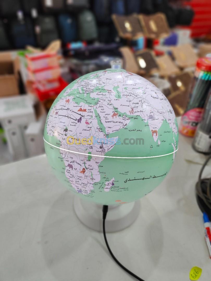 GLOBE   Disponible Globes de différentes tailles et types  مرحبا بكم 