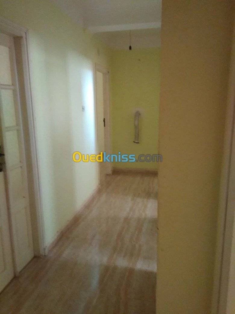 Location Appartement F3 Oran Gdyel