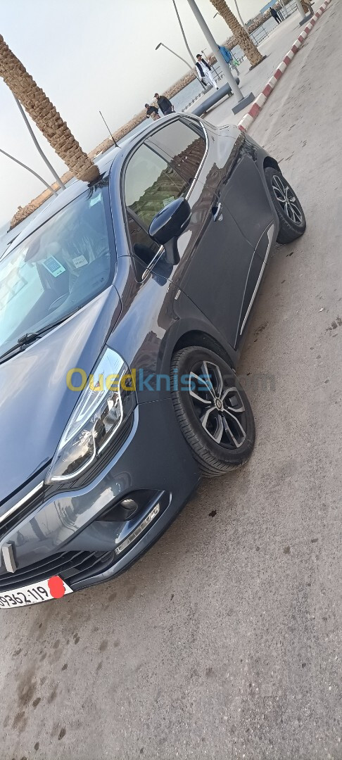 Renault Clio 4 2019 Limited 2