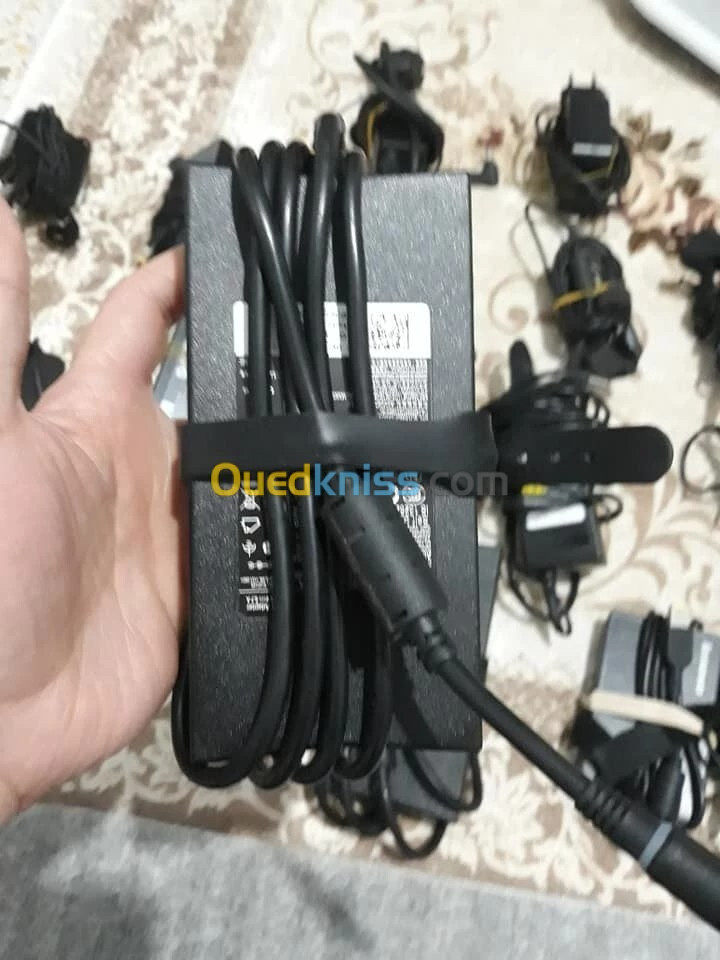 CHARGEURS DELL GP 65 W 90W 130W ORIGINAL