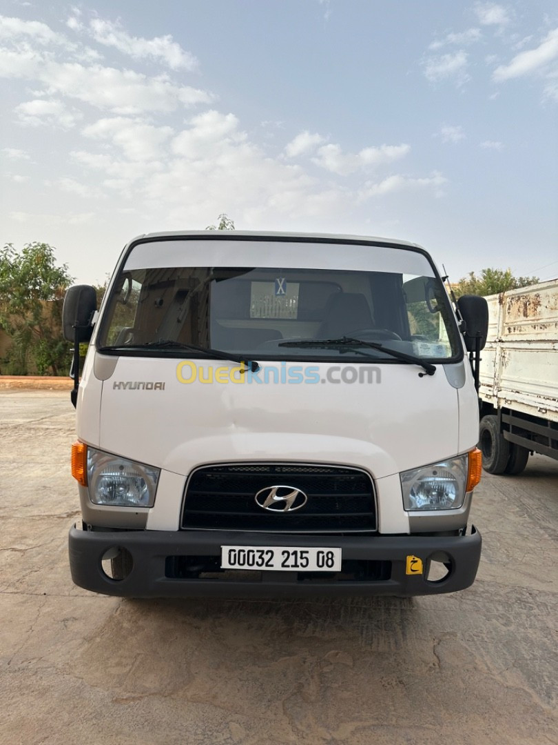 Hyundai HD65 a baine 2015