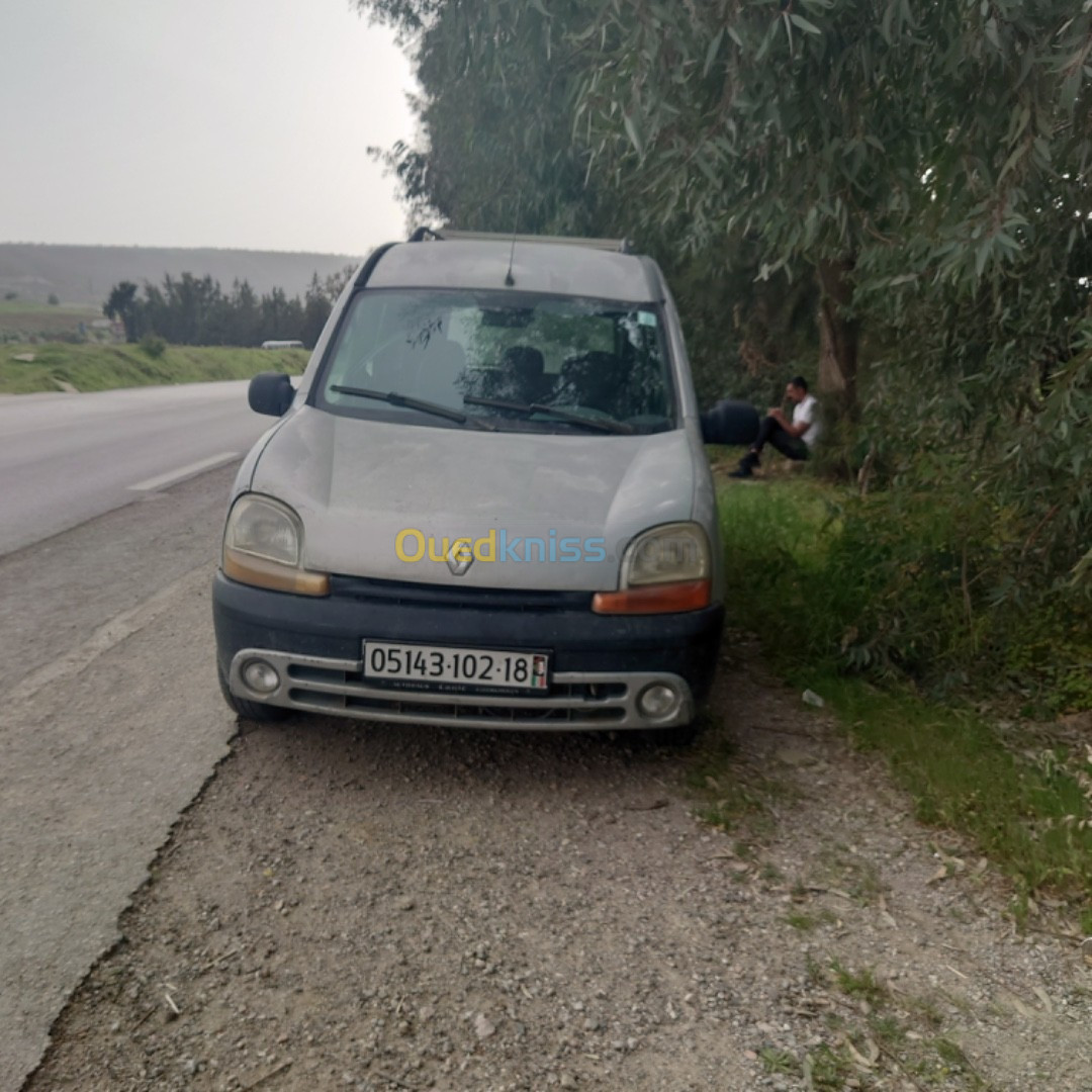 Peugeot Kangoo 2002 فرنسية