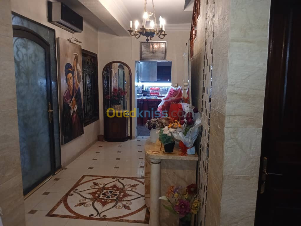 Location Appartement F4 Alger Said hamdine