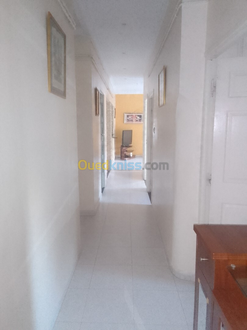 Location Appartement F3 Alger Hydra